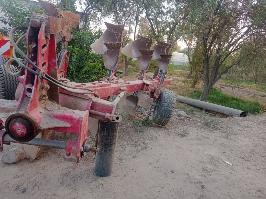 Срочна униа пулуг сотилади