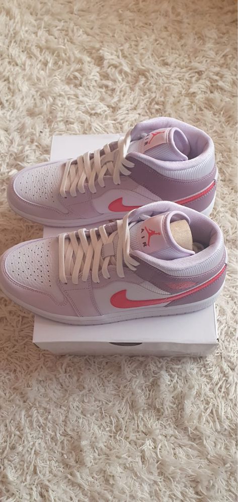 Vand Nike Air Jordan 1 mid Valentine’s