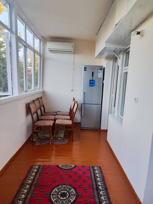 Кора камиш 2/4 оилага 3 хонали квартира тансикбоев