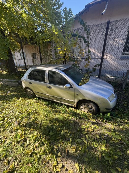Vand Skoda Fabia pentru piese