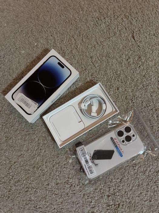 Vand cutie iphone 14 pro, husa iphone 14 pro, incarcator nou original