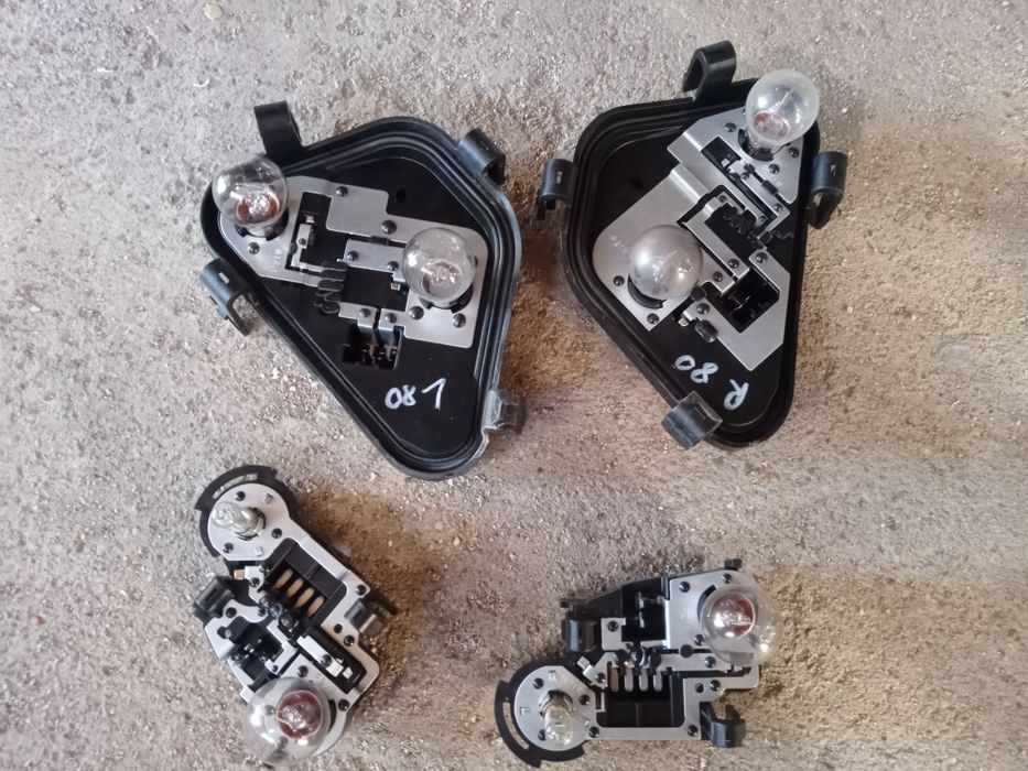 Ф31 ф31 стоп държач държачи крушки бмв bmw f30 f31 фасунги стопове