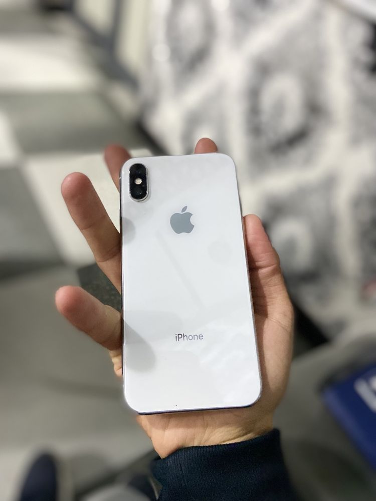 iPhone X 64 gb oq rangidan