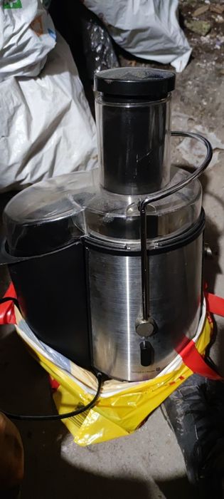 Сокоизтизквачка hausa