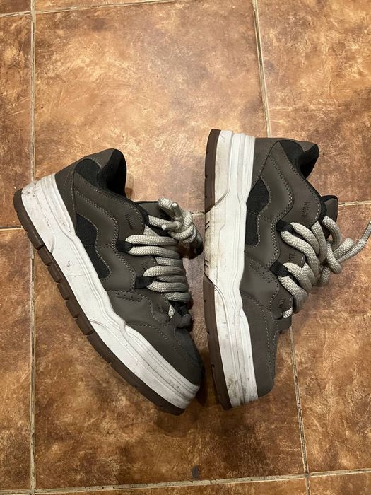 Кроссовки Bershka