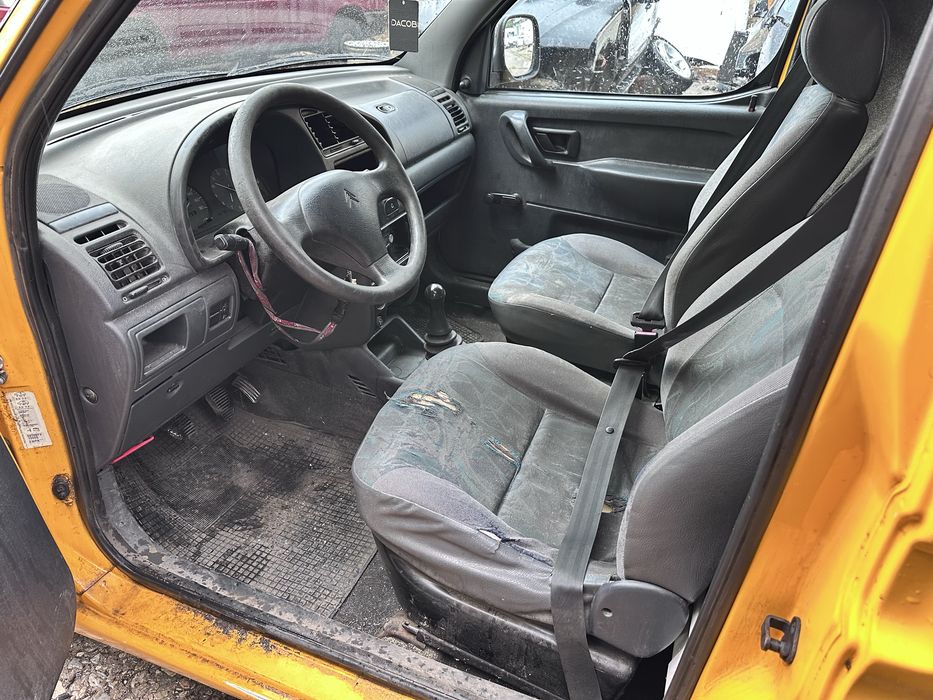 Ситроен Берлинго 1.9д на части!