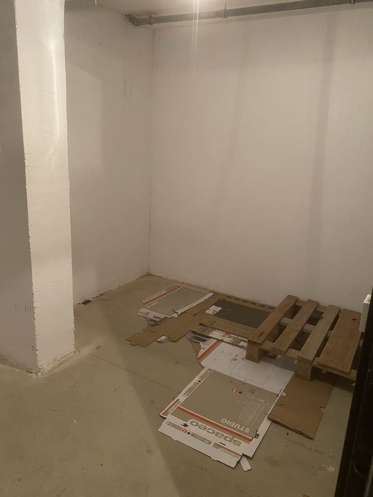 Vand boxa spatiu depozitare complex Palladium Residence 10 mp