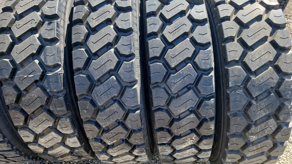 Anvelope 315 80 22,5/385 65 22,5 /1050 lei bc