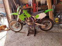 Kawasaki KLX 250 на части