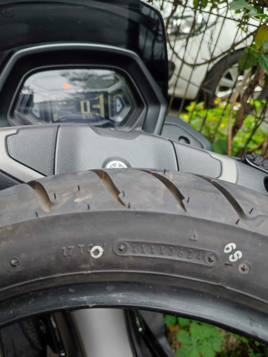 Set anvelope Dunlop Scoot Smart L 130 și 110/70/13 , DOT 2024, 673 km