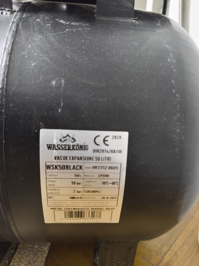 Hidrofor cu pompa autoamorsanta, 1200W, debit 4920l/h, 50l