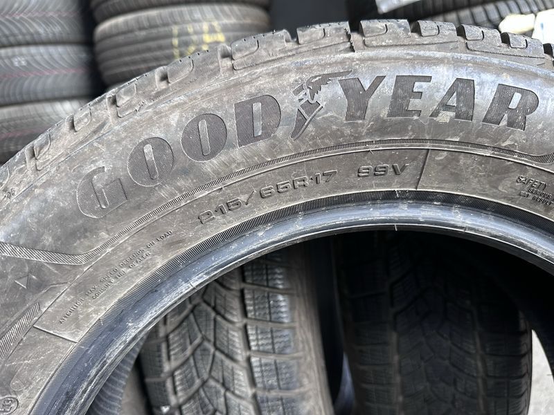 215/65/17 GOODYEAR 4бр