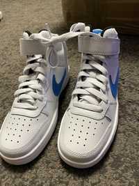 Nike court borough mid masurile 38 si 36.5