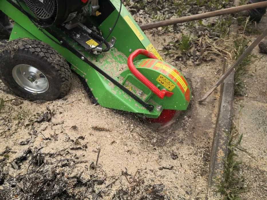 Închirieri freze profesionale cioate și buturugi Laski