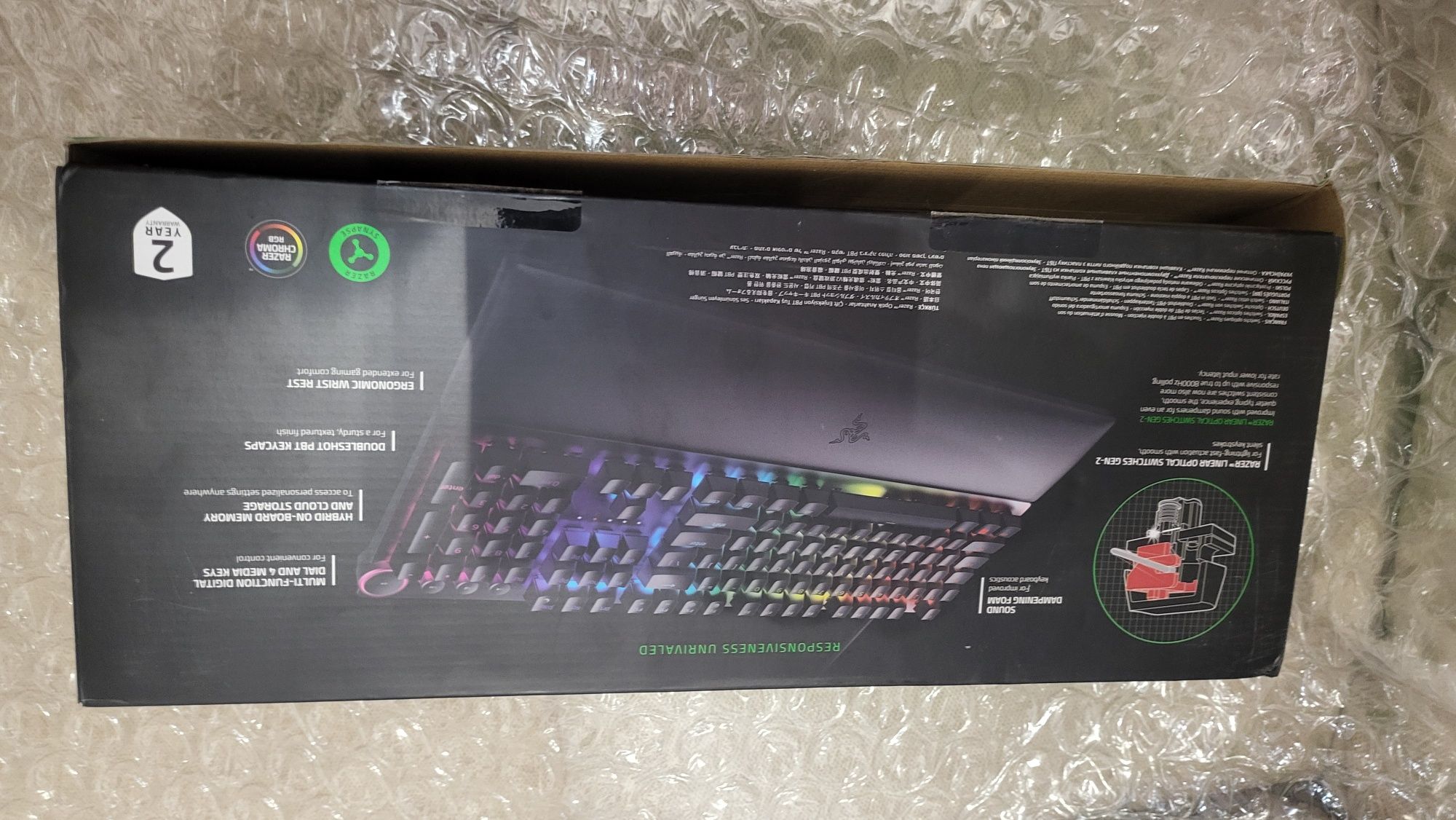 Нова Топ оптична клавиатура Razer Huntsman V2 red switches червени