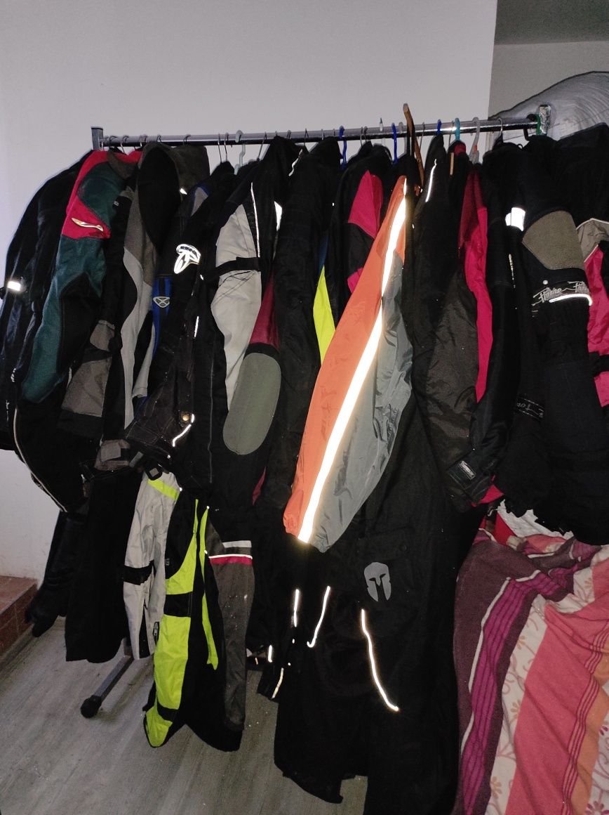 Geaca motor/ geci motor/ pantaloni motor/ pantalon motor/ costum moto