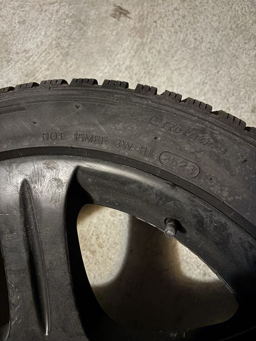 Зимни гуми Hankook 245/45/18 и 275/40/18