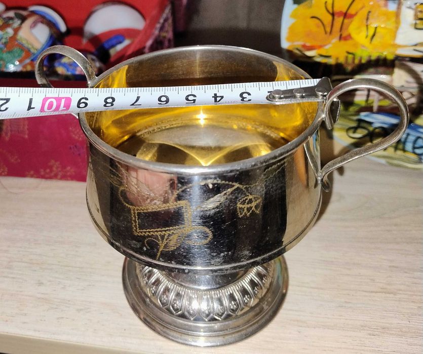 Чиния в оригинална опаковка