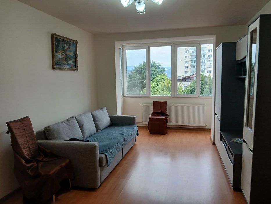 Apartament 2 camere de închiriat