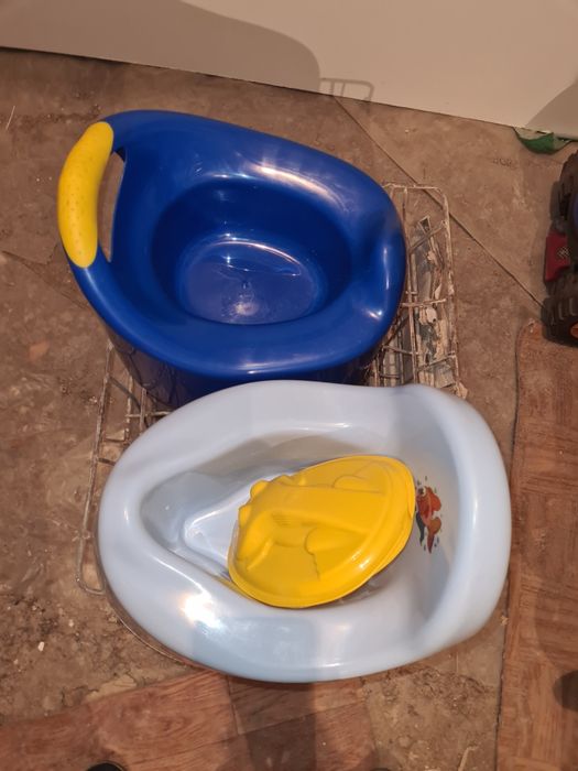 Продам детские горшки и ободок за 5000 тенге