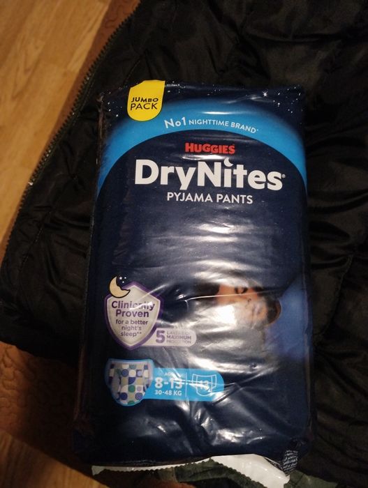 Vând scutece chilotei 30-48 kg