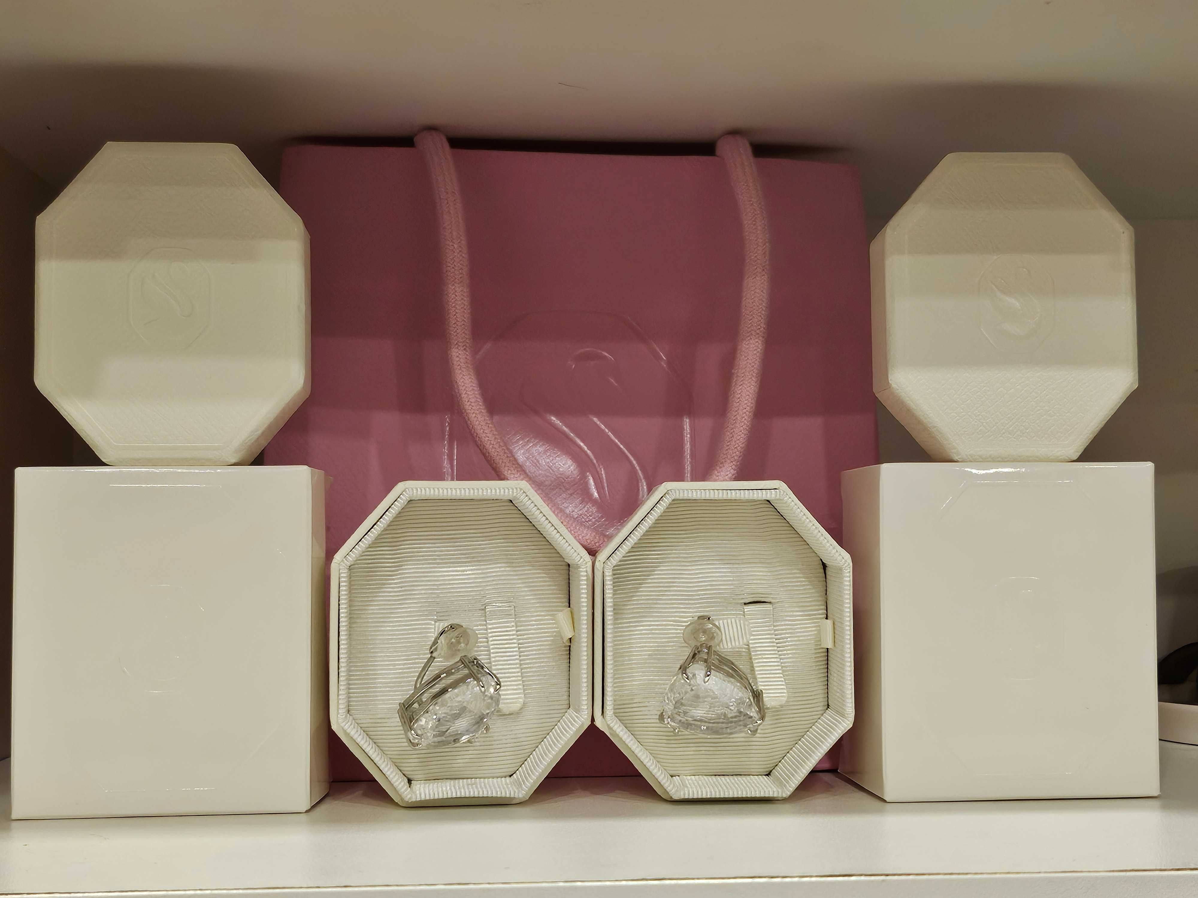 Swarovski оригинални дамски обеци