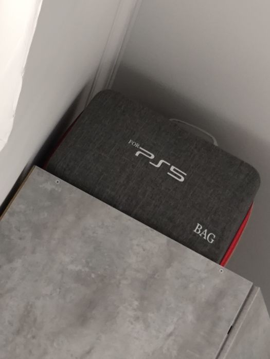 Продам сумку для переноса Playstation 5