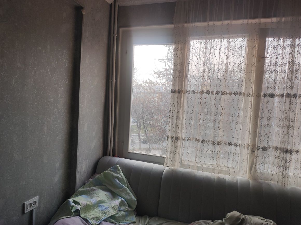 Продаю свою комнату1/3/9