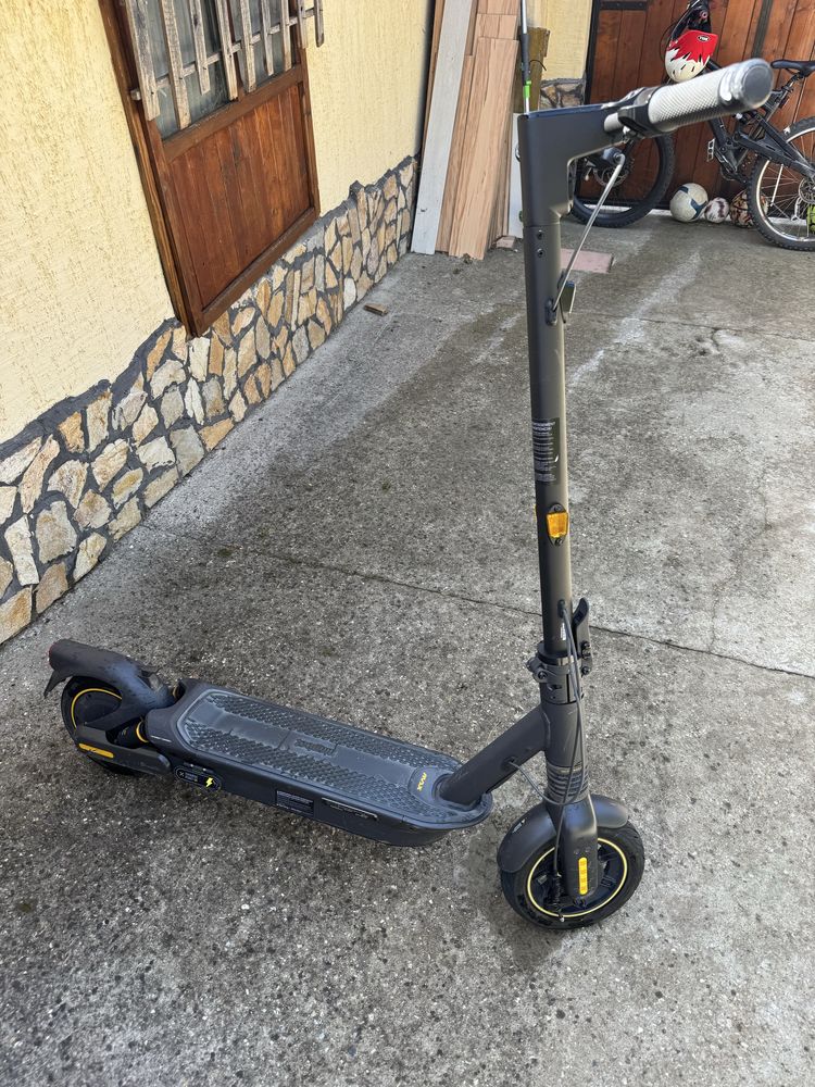 Ninebot KickScooter Max G2