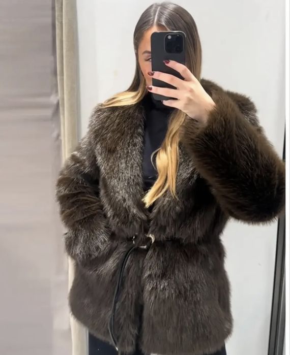 Дамско еко палто с колан. Палта еко косъм