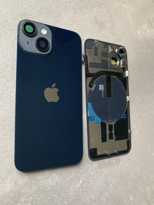 Capac spate iphone 15 sau 14 cu wireless flex
