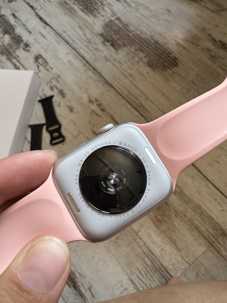 Apple watch SE 2024 100% батерия!