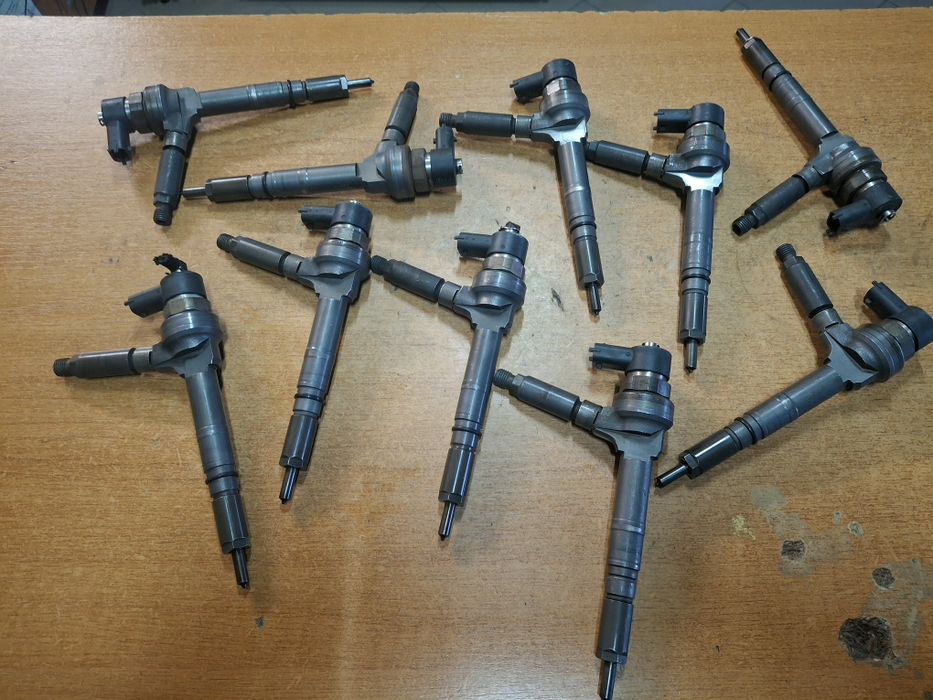 Injectoare Opel Astra H  Meriva  Combo  Astra G 1.7 Cdti(Bosch)