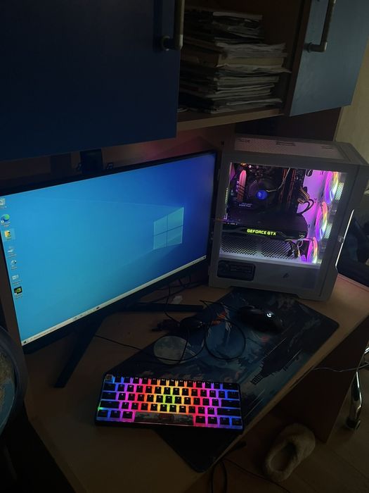 Продавам геймърски компютър