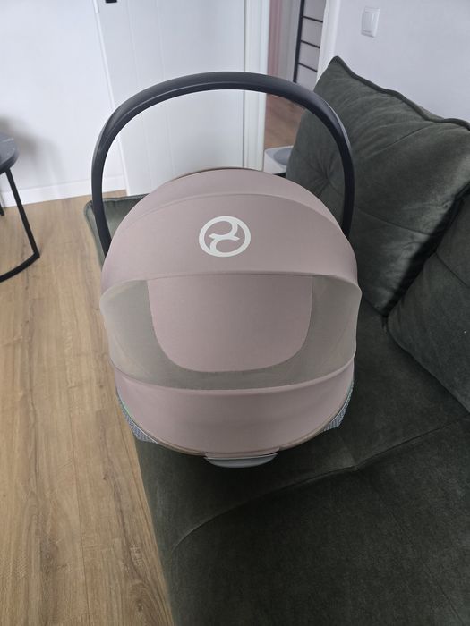 Scoica auto Cybex Platinum Cloud T Plus i-Size pentru copii, 0-24 luni