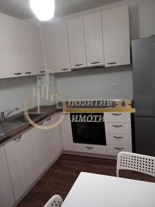 3-стаен в София-Младост 2 площ 90 цена 850