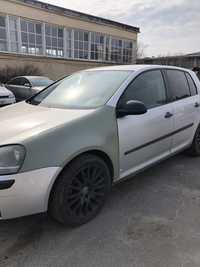 Vand golf 5 2005