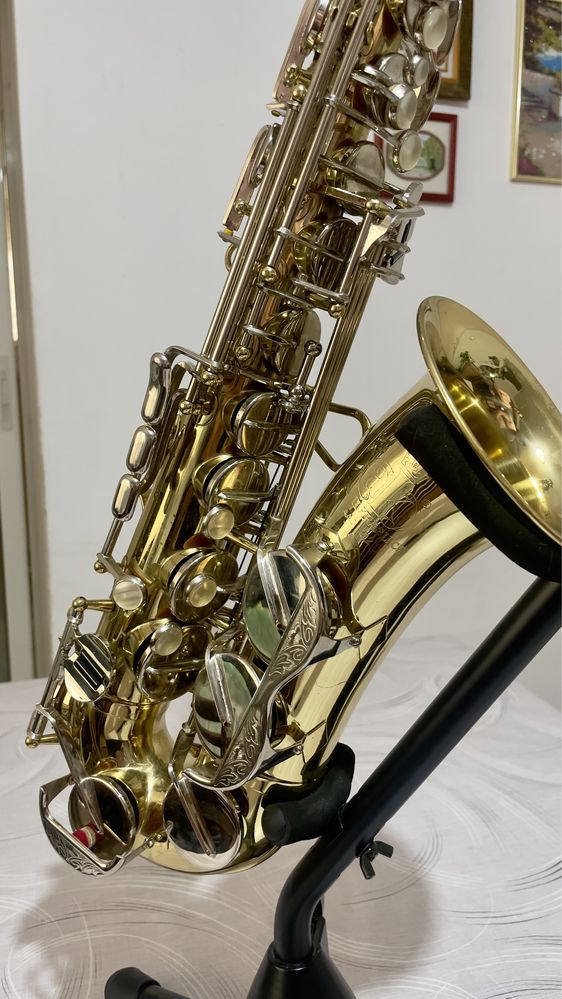 Алт саксофон Amati Kraslice AAS-22