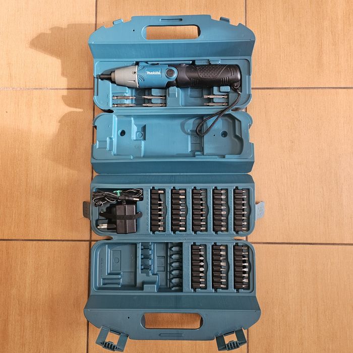 Surubelnita professionale Makita 6722D