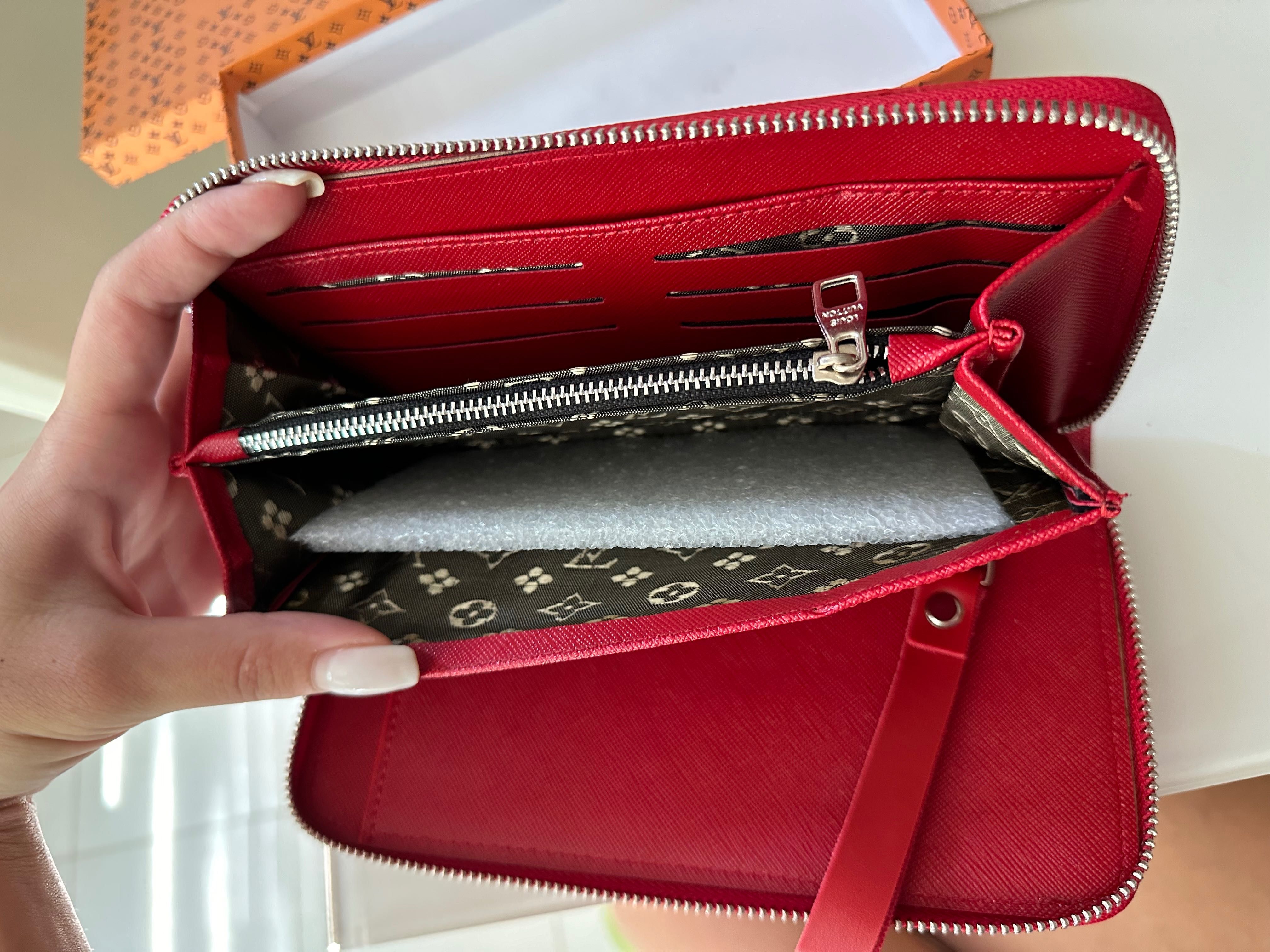 Louis Vuitton Портмоне