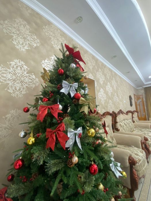 Елка продается 2,10см