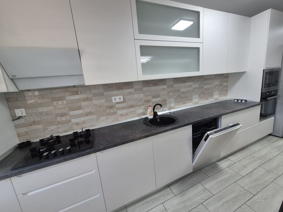 Apartament 3 camere ( chirie )