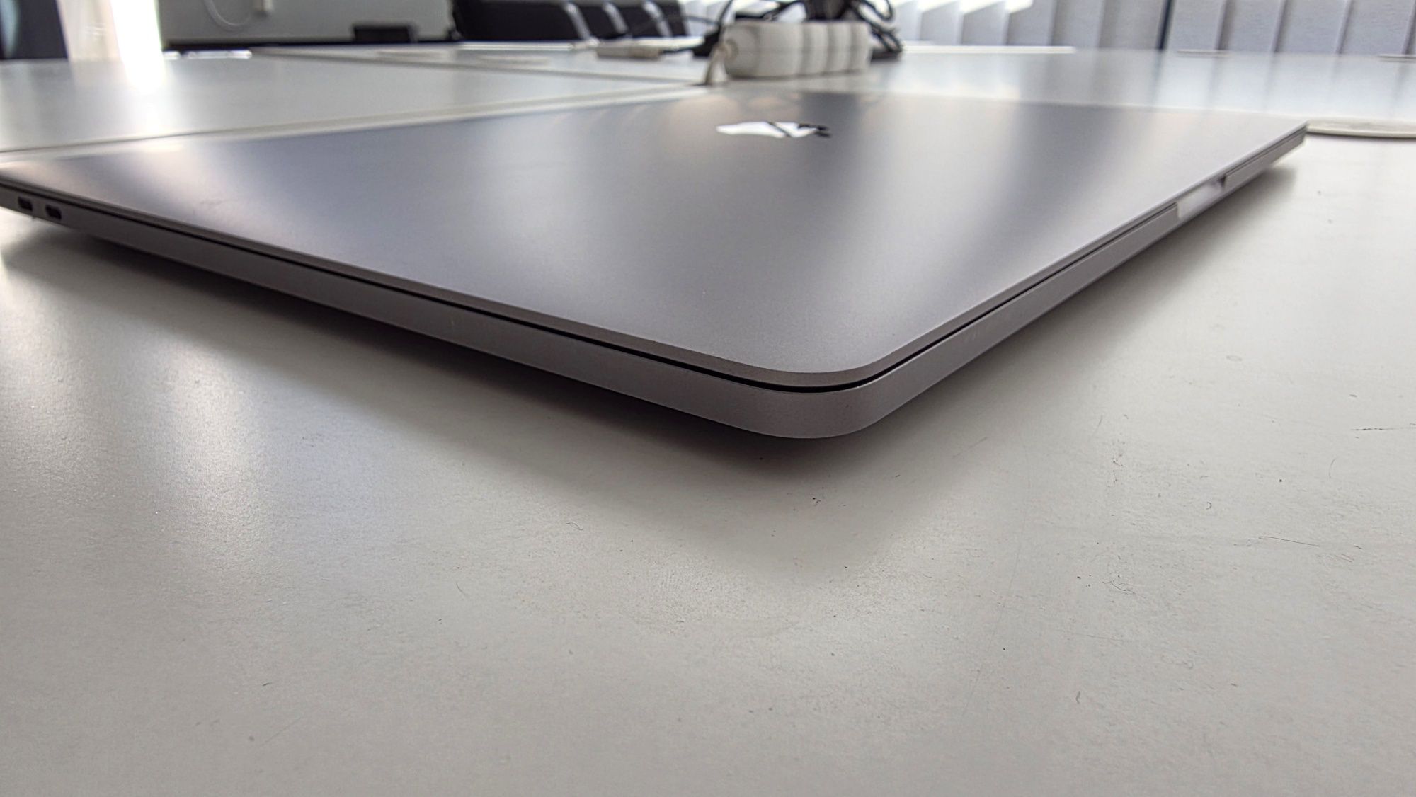 Macbook Pro 2017 15' 500GB 2,9Ghz QC i7
