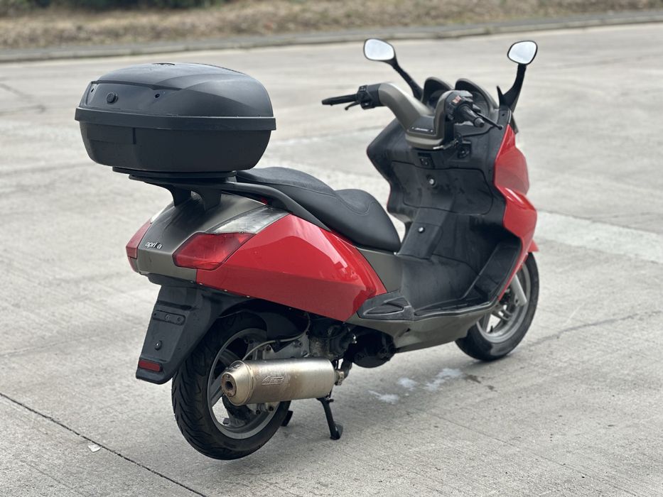 Scuter Aprilia Atlantic 125cc categoria B