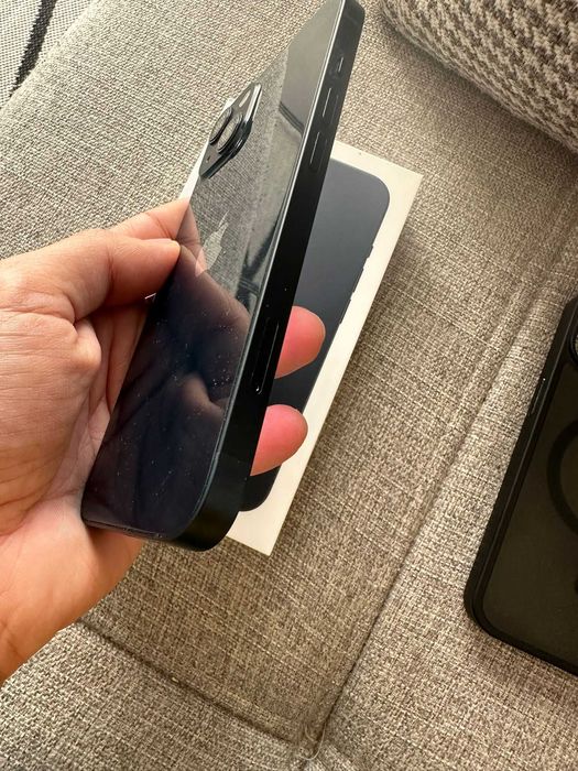 Iphone 13 Negru 128 GB baterie 86% Impecabil Liber de retea