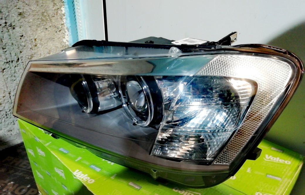 Фар Фарове за БМВ Х3 Ф25 / BMW Х3 F25 Bi-xenon.