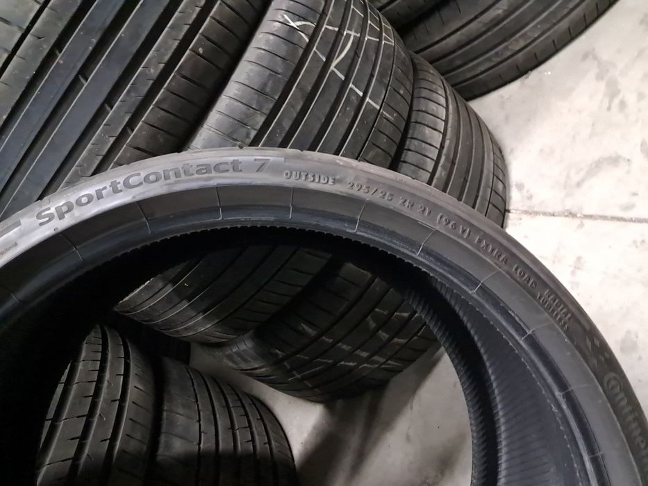Anvelope second vara 295 30 R22 Continental
