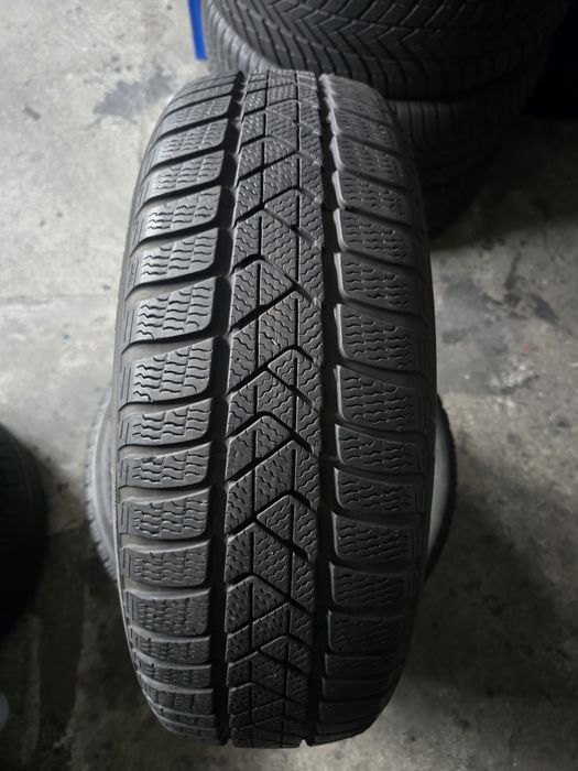 Pirelli 205/60 R17 93H MS iarnă