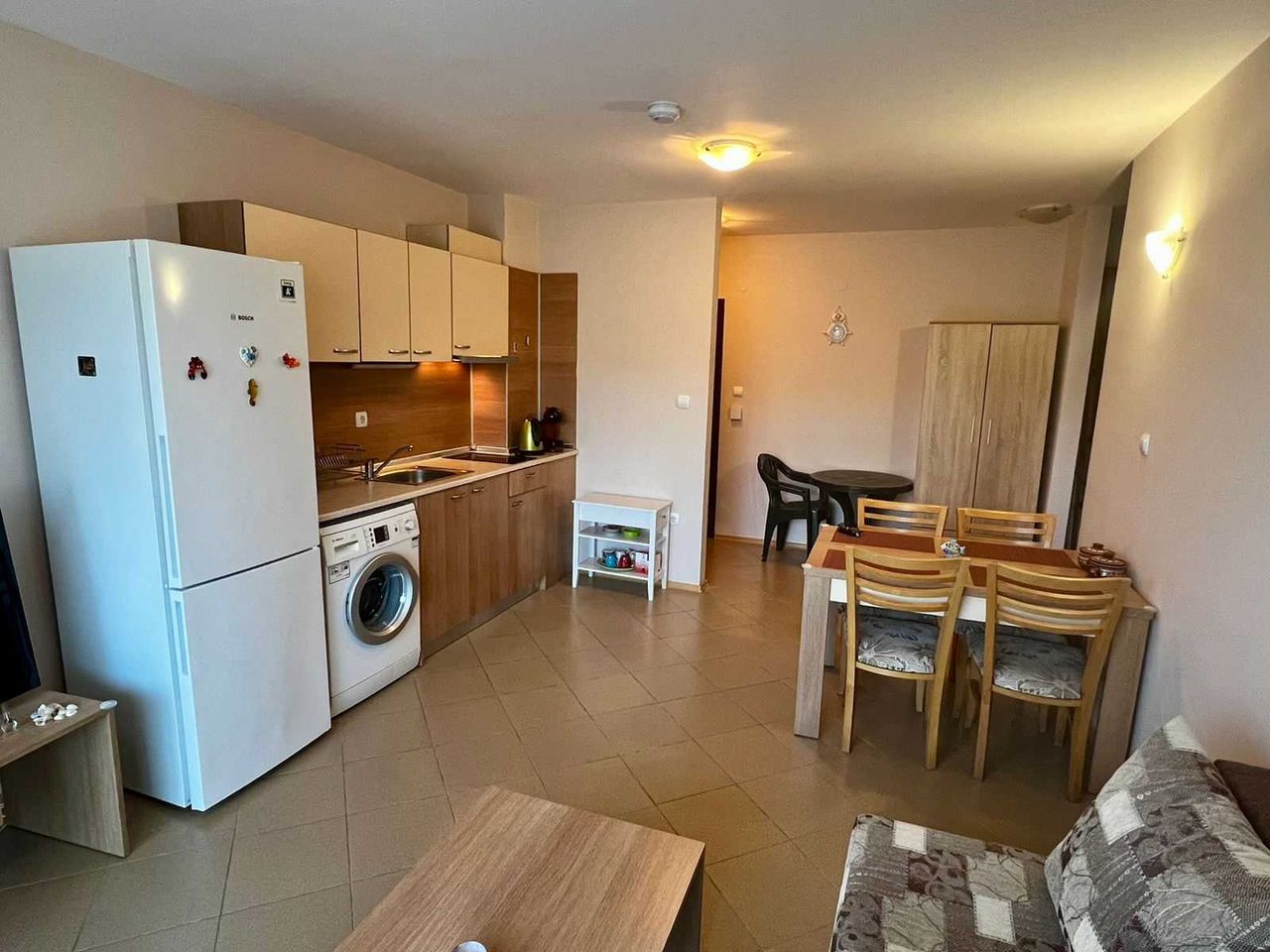 Продава се Двустаен апартамент в к.к. Слънчев бряг - 65 кв.м за 954 €/кв.м - Снимка #2