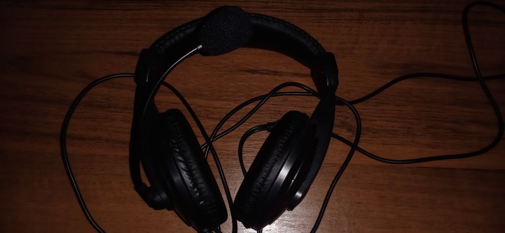 SVEN AP-860MV наушники